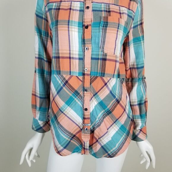 Holding Horses Anthro Plaid Button Down Tunic Top - Picture 3 of 6